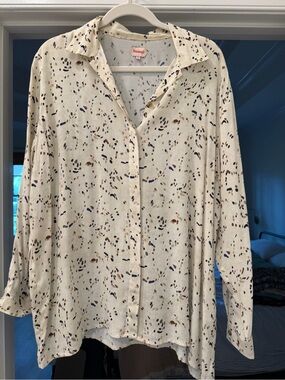 Samují Ivory Button-Up Blouse with Multicolor Speckle Print